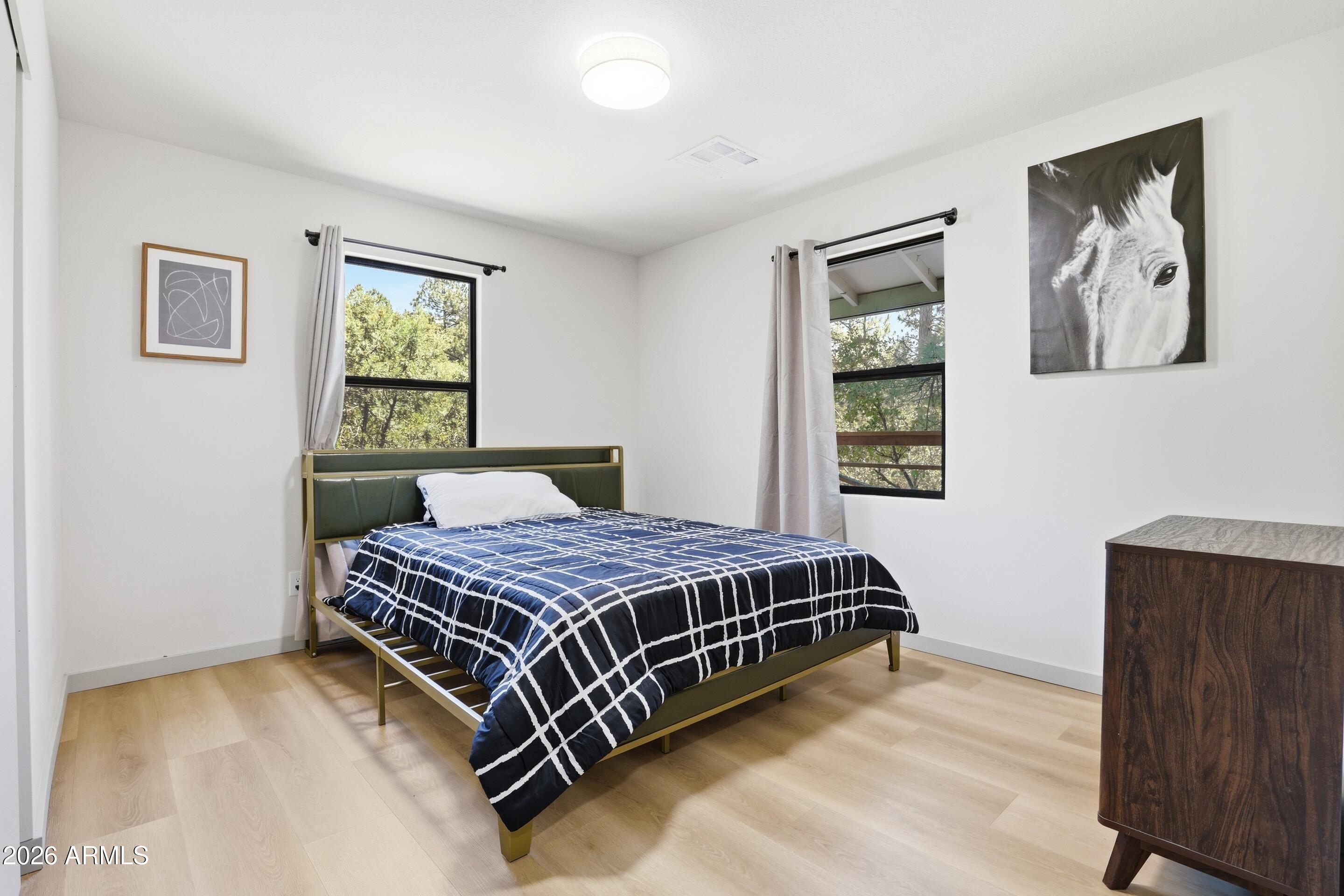 STRAWBERRY PINES 1 REPLAT - Residential