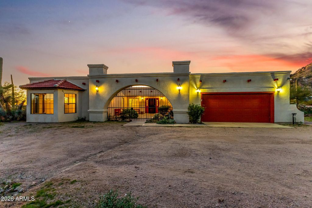 Photo of 5496 N Arizona Road, Apache Junction, AZ 85119 (MLS # 6972888)