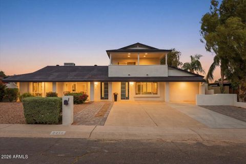 2218 E SUNNYSIDE Drive Phoenix AZ 85028