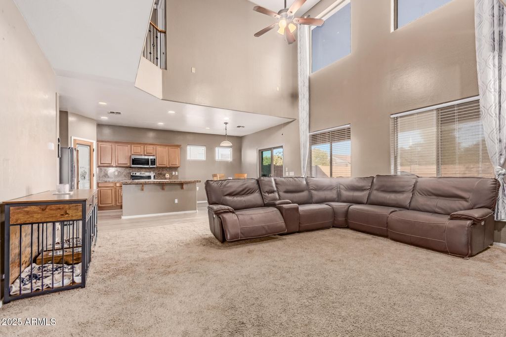 Photo of 33735 N Legend Hills Trail, San Tan Valley, AZ 85144 (MLS # 6953333)