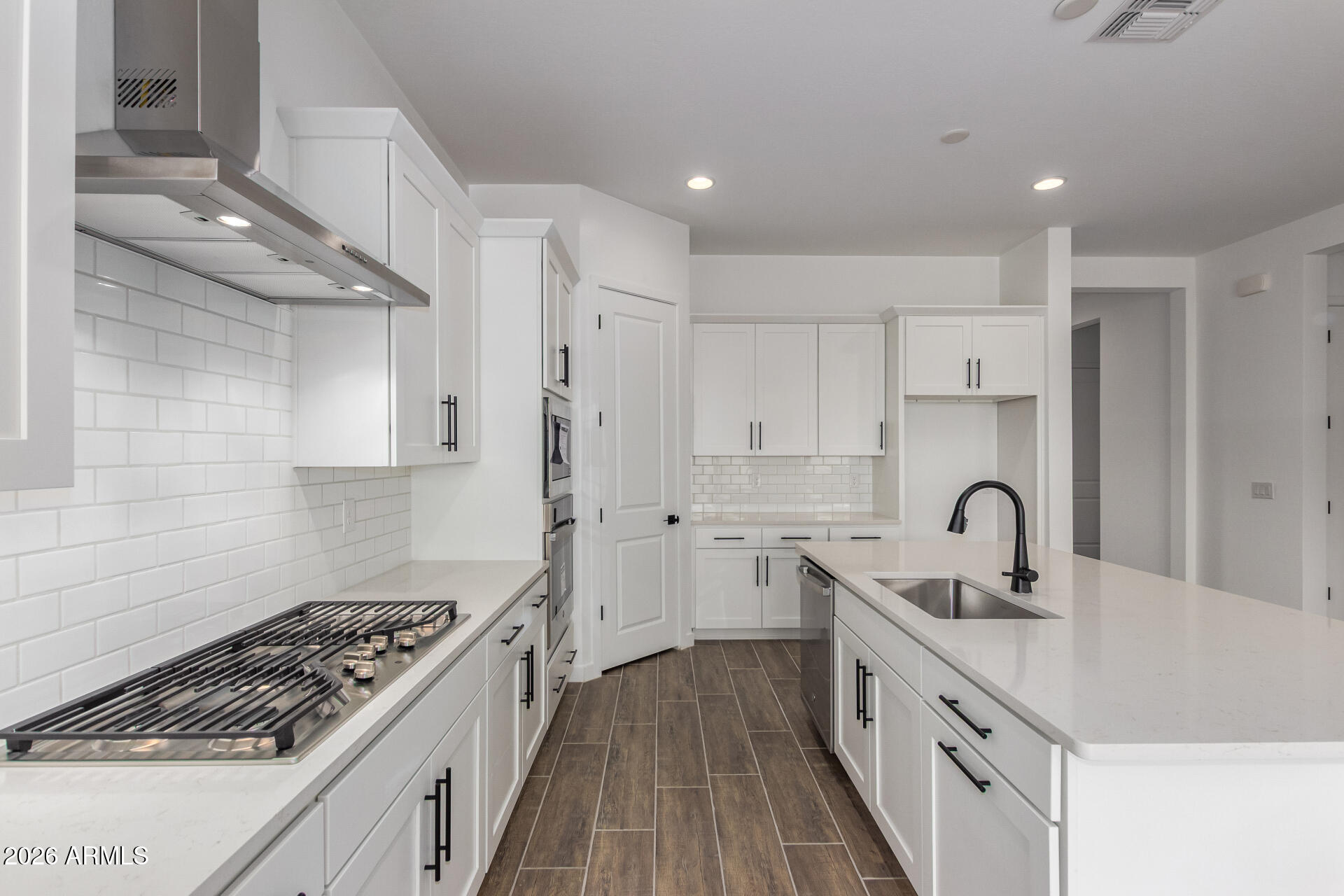 15872 W MIAMI Street