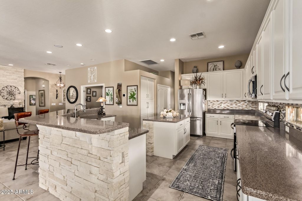Photo of 4415 E Arbor Drive, Gilbert, AZ 85298 (MLS # 6919079)