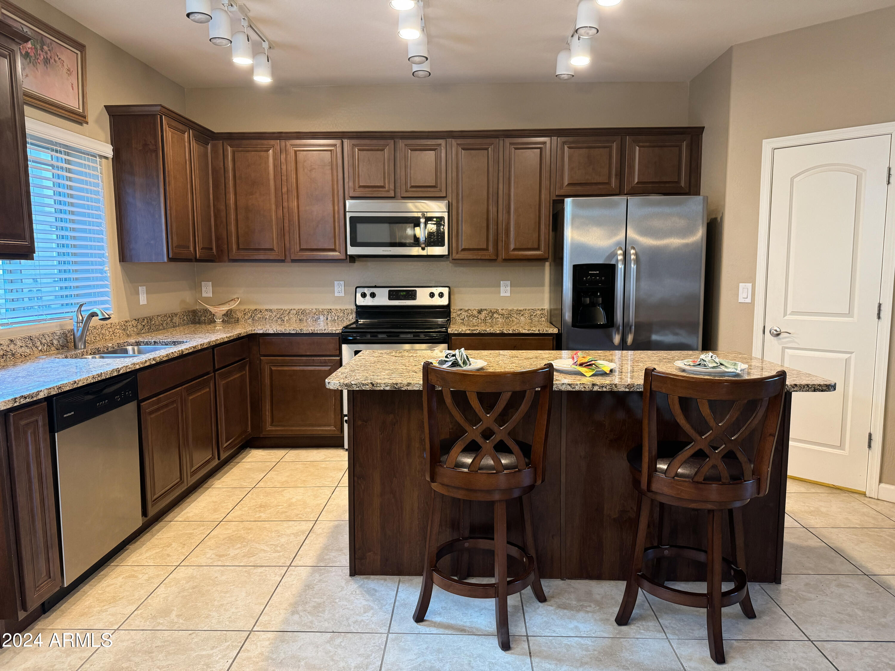 2150 W ALAMEDA Road 1119
