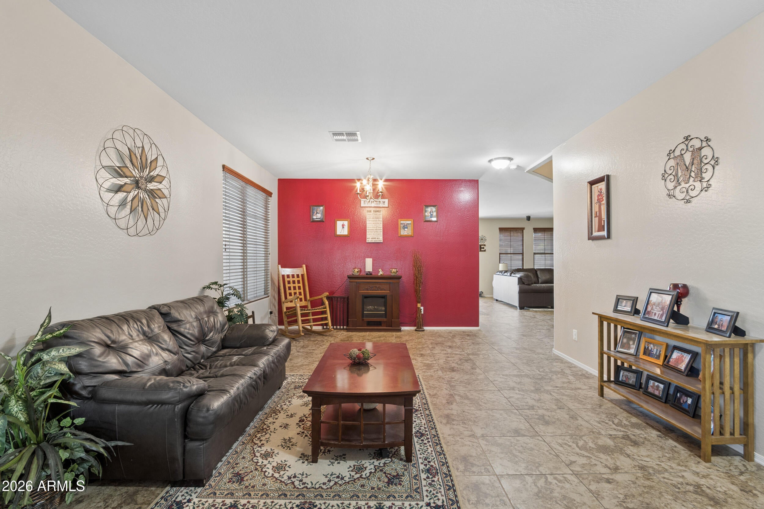 18049 W IVY Lane