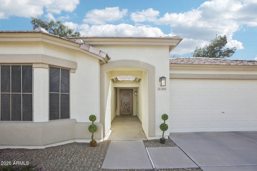 Photo of 1845 E Aloe Place, Chandler, AZ 85286 (MLS # 6990655)