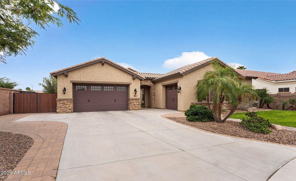 Photo of 4173 S Ethan Place, Chandler, AZ 85248 (MLS # 6985661)