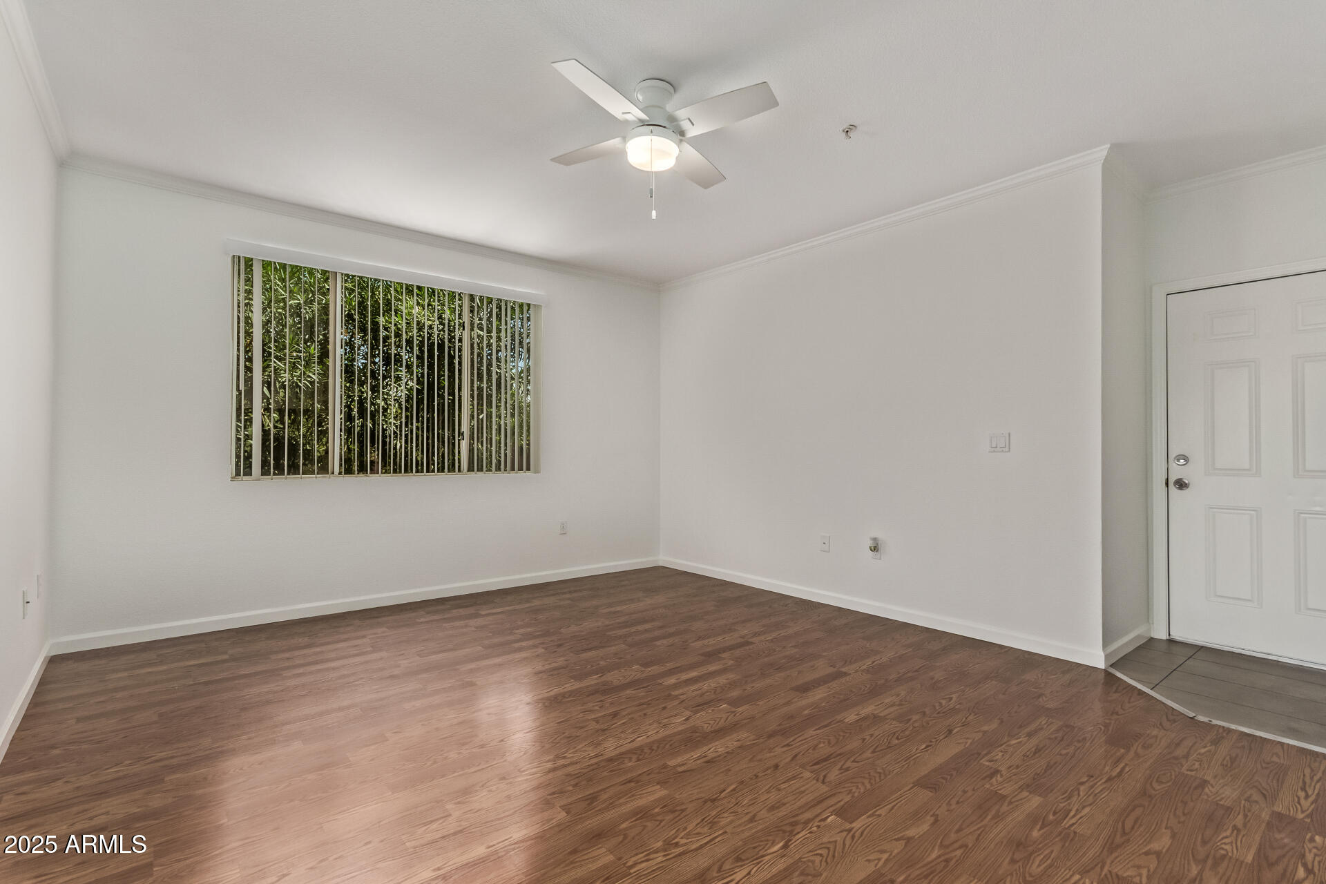 5401 E VAN BUREN Street 2016