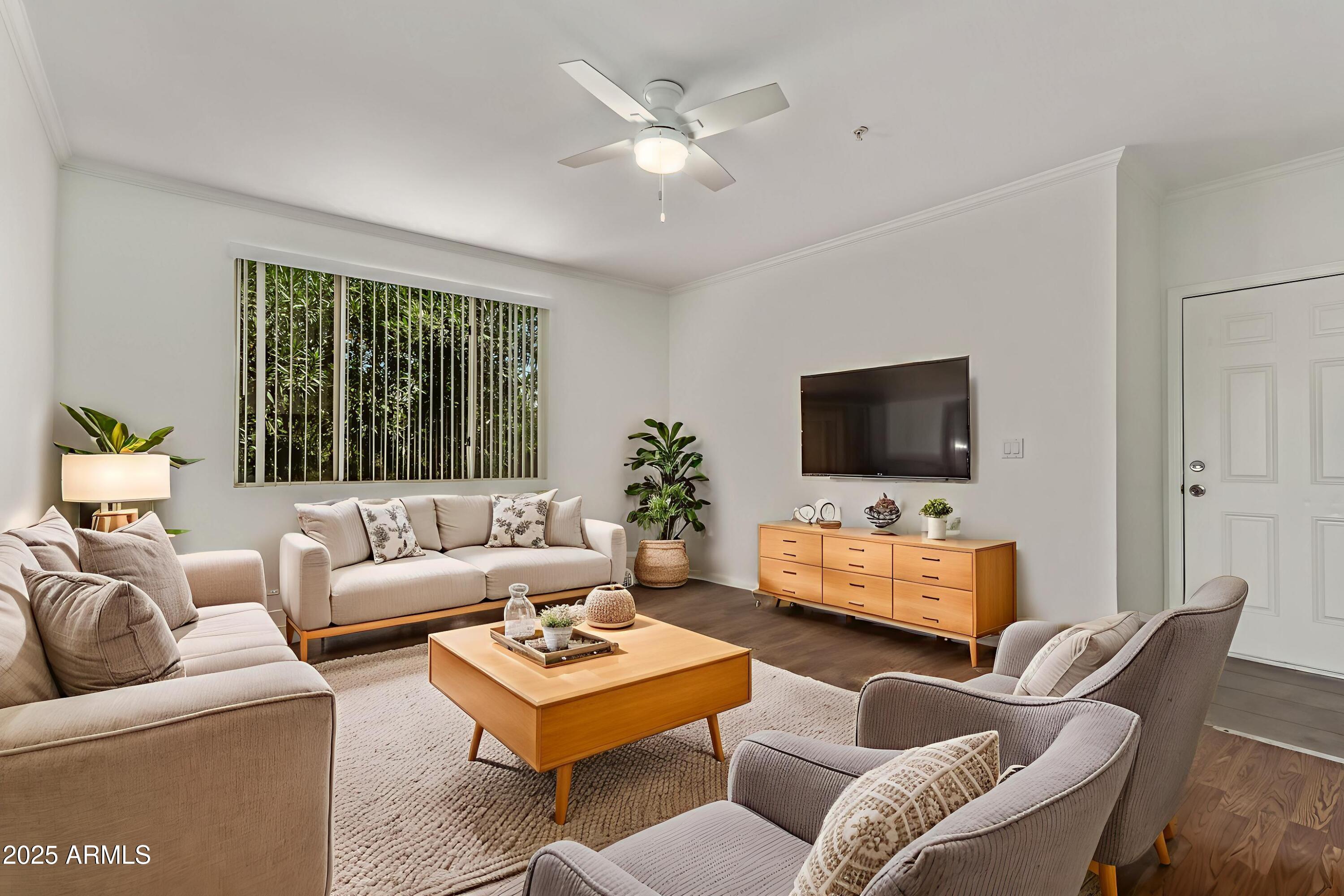 5401 E VAN BUREN Street 2016