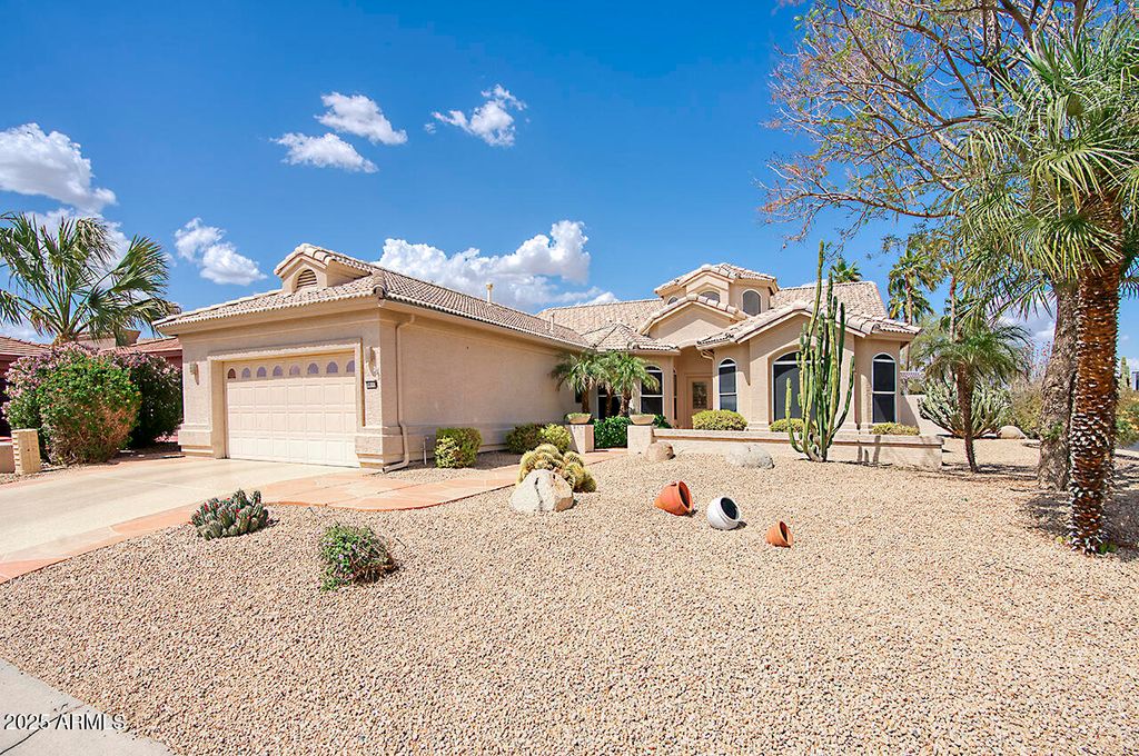 Photo of 16112 W Whitton Avenue, Goodyear, AZ 85395 (MLS # 6963878)