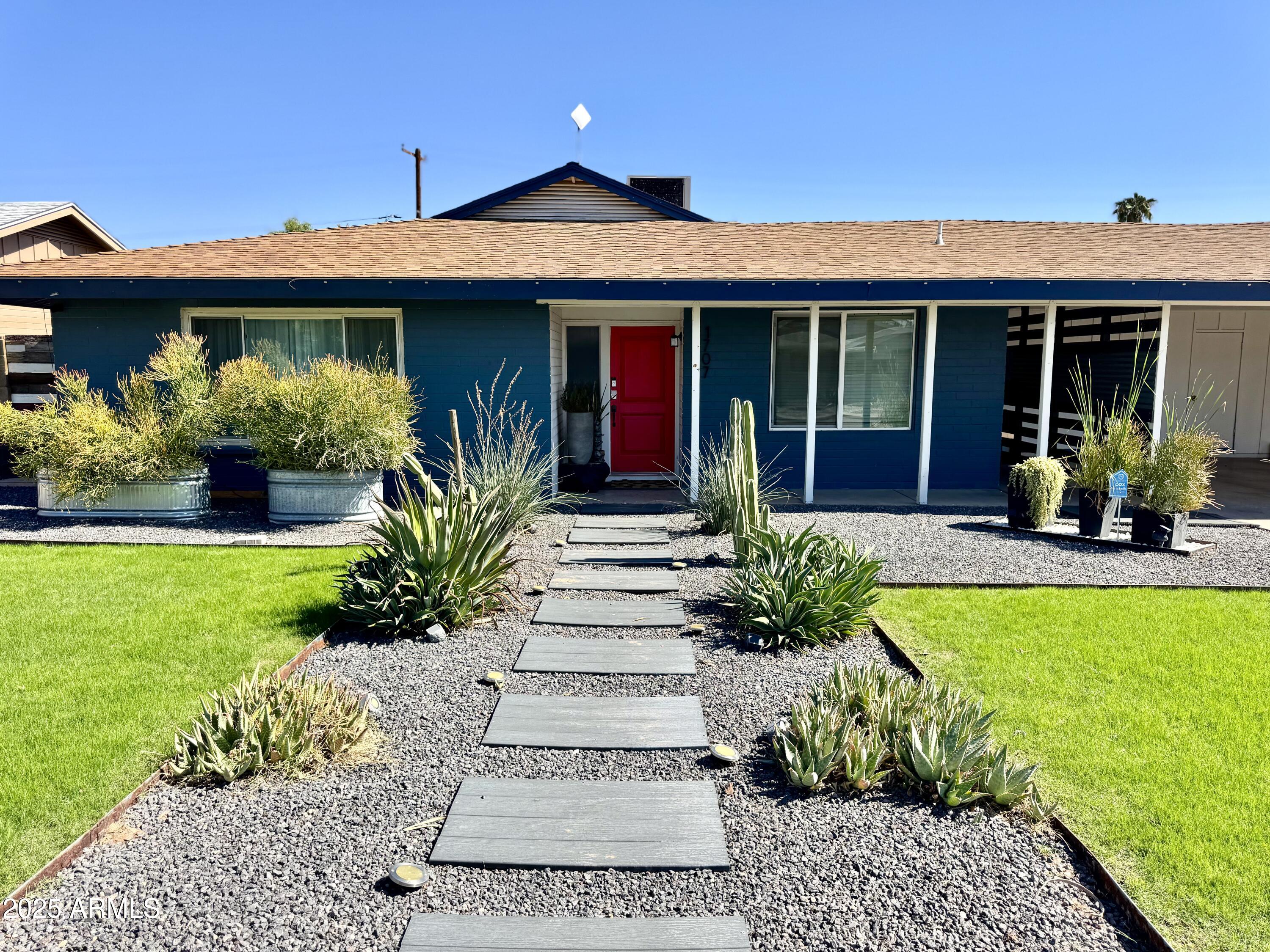 1707 N BRIDALWREATH Street