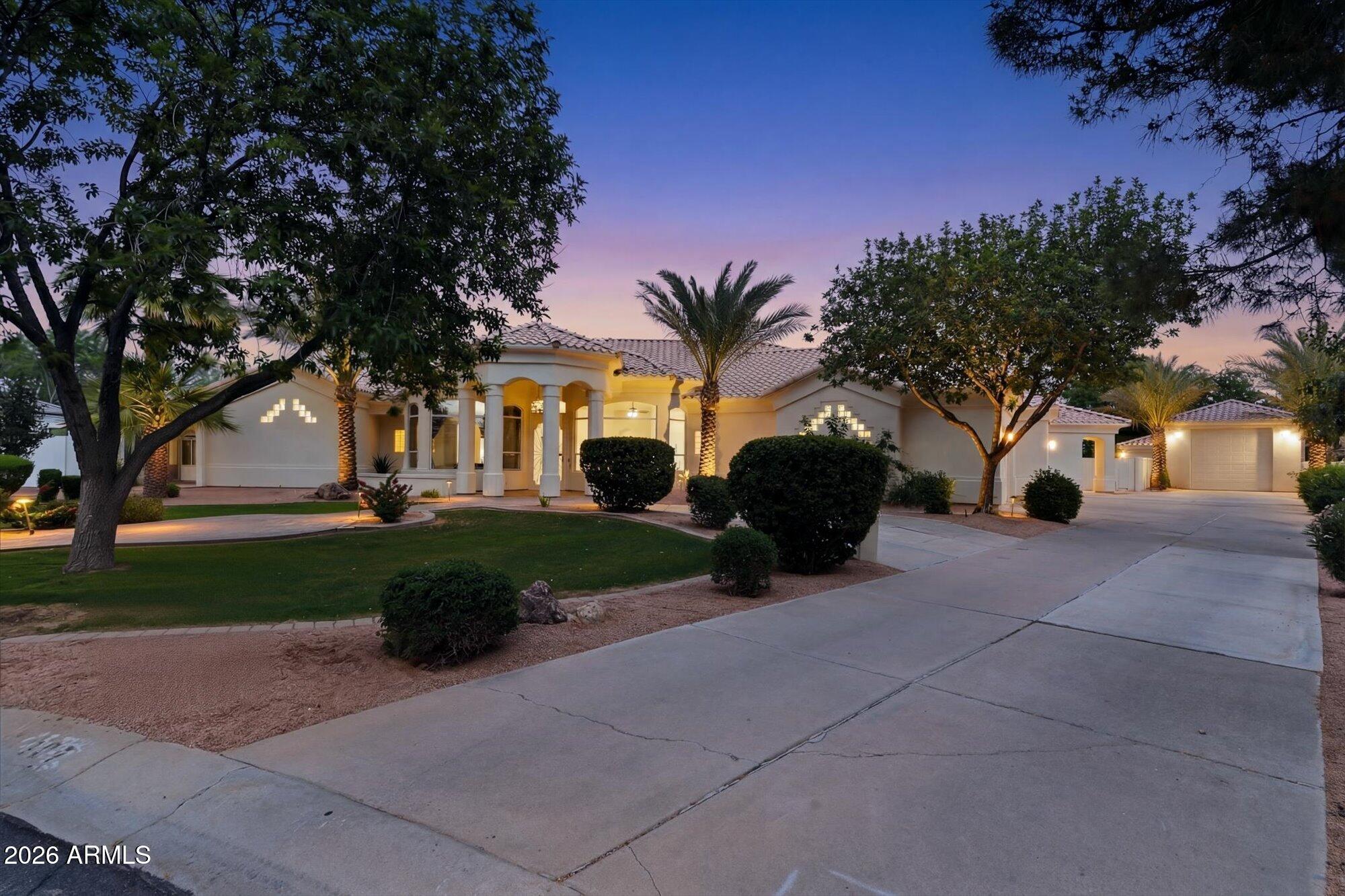 307 S ROCHESTER Court