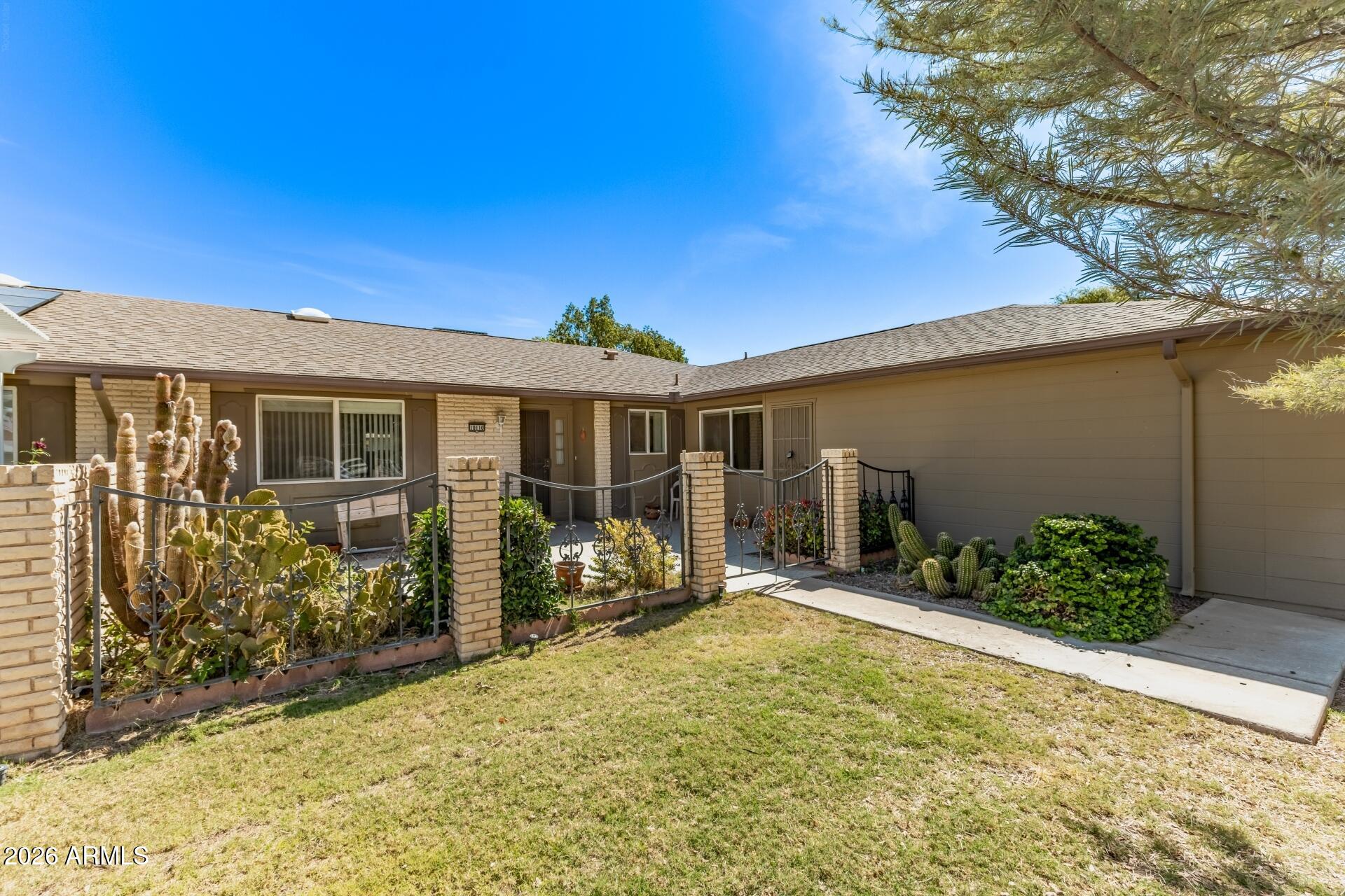 10110 W ROYAL OAK Road