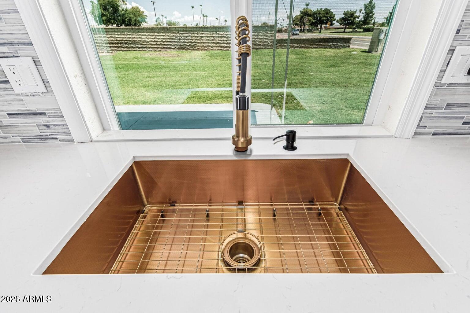 15401 N CAMEO Drive
