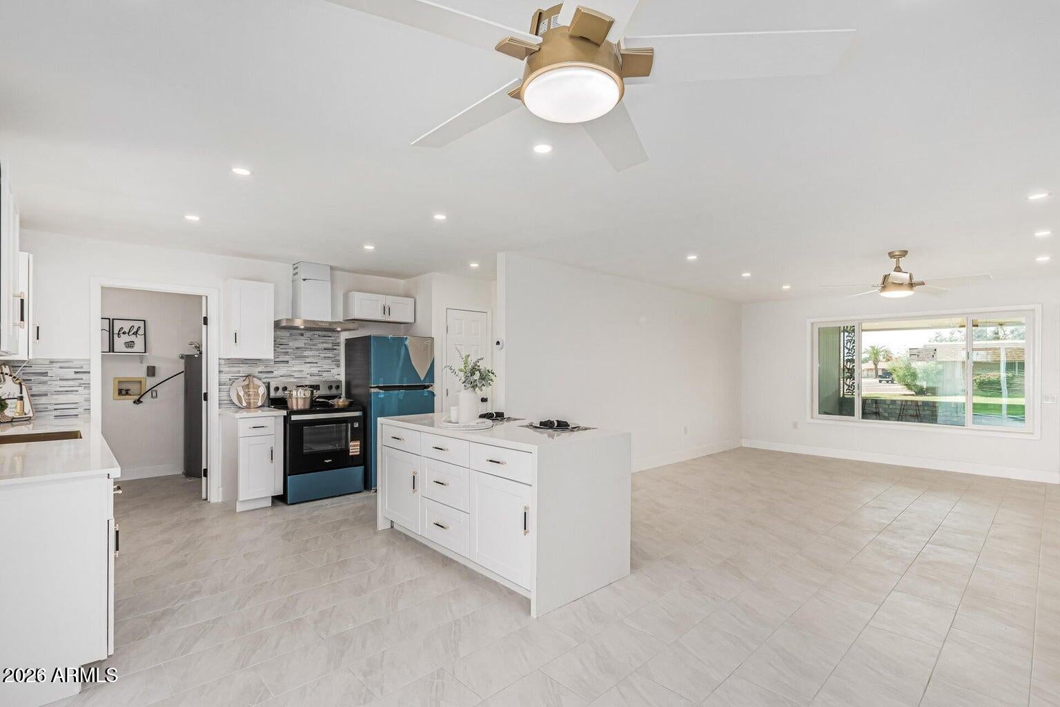 15401 N CAMEO Drive