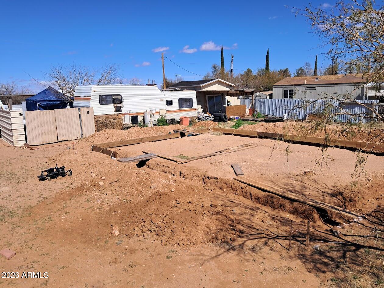 91 E Via Nova -- 10621081