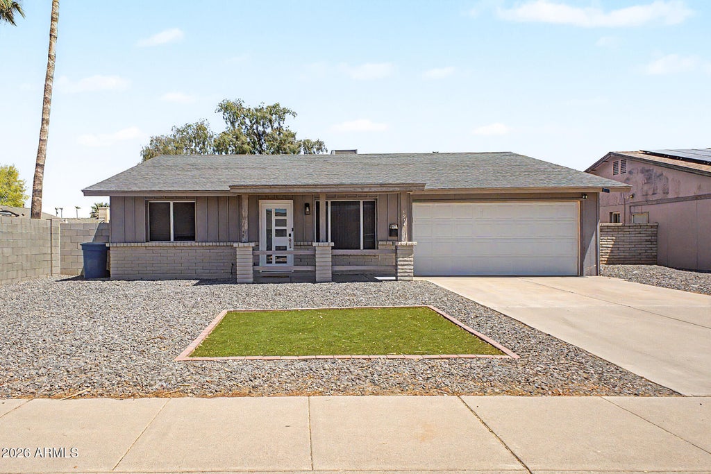 Photo of 1914 E Auburn Drive, Tempe, AZ 85283 (MLS # 7044520)