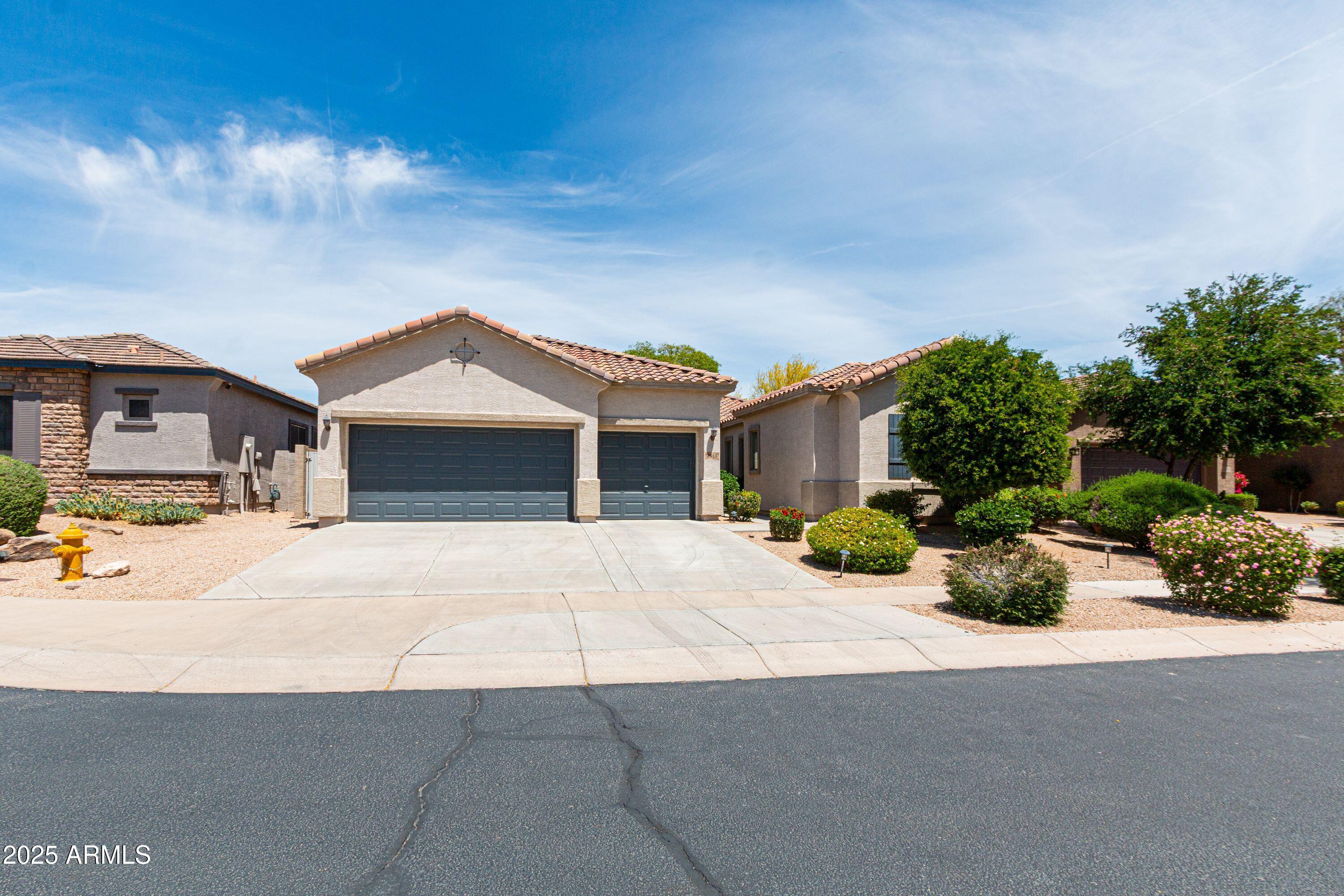 2310 W SIENNA BOUQUET Place