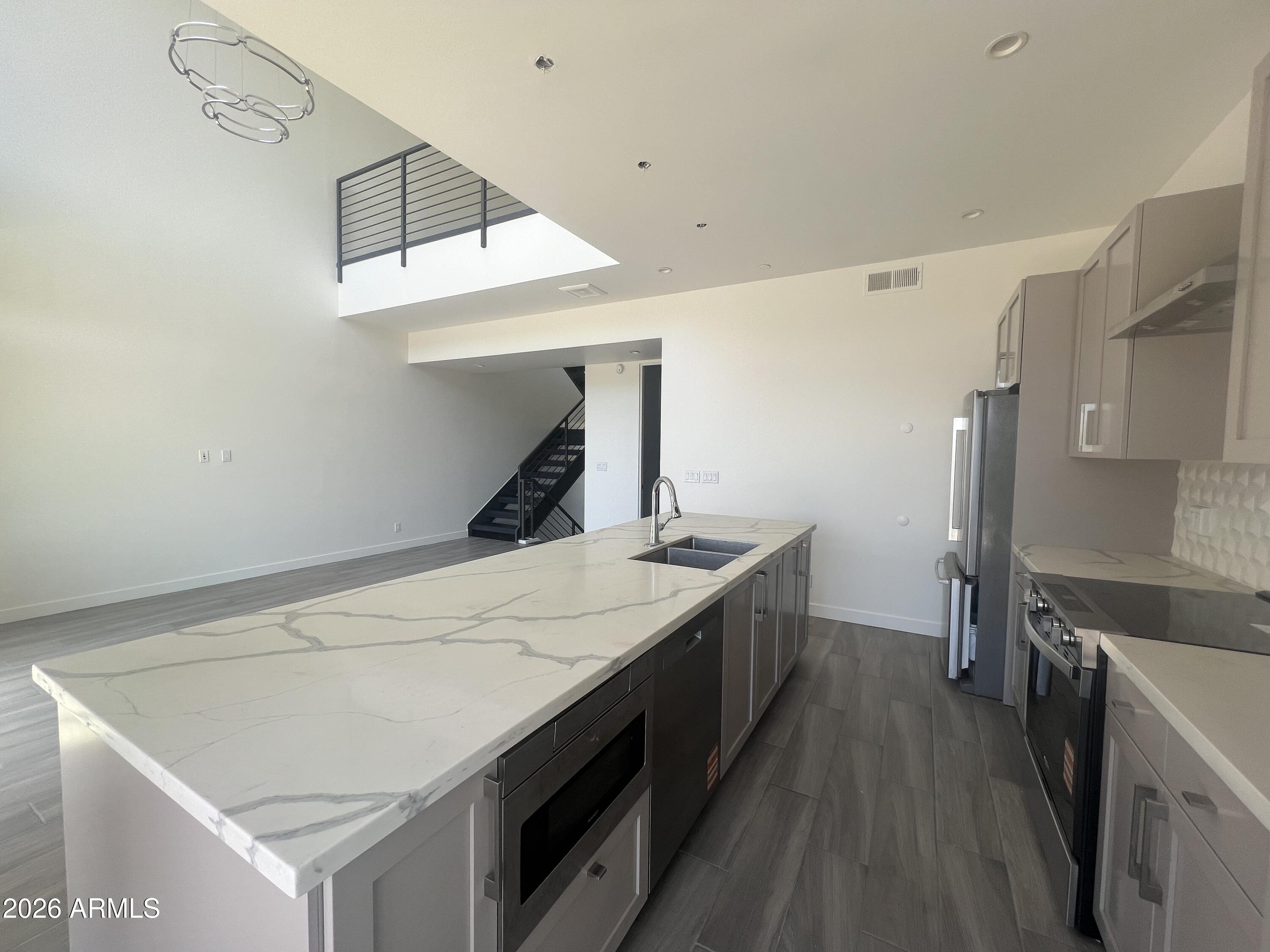 1401 N Granite Reef Road 1015