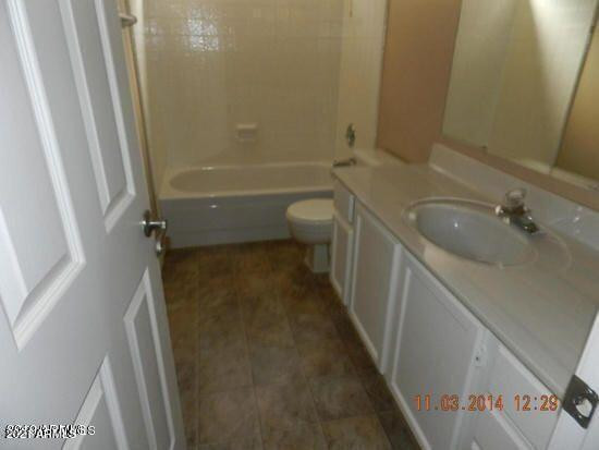 1440 E Renee Drive