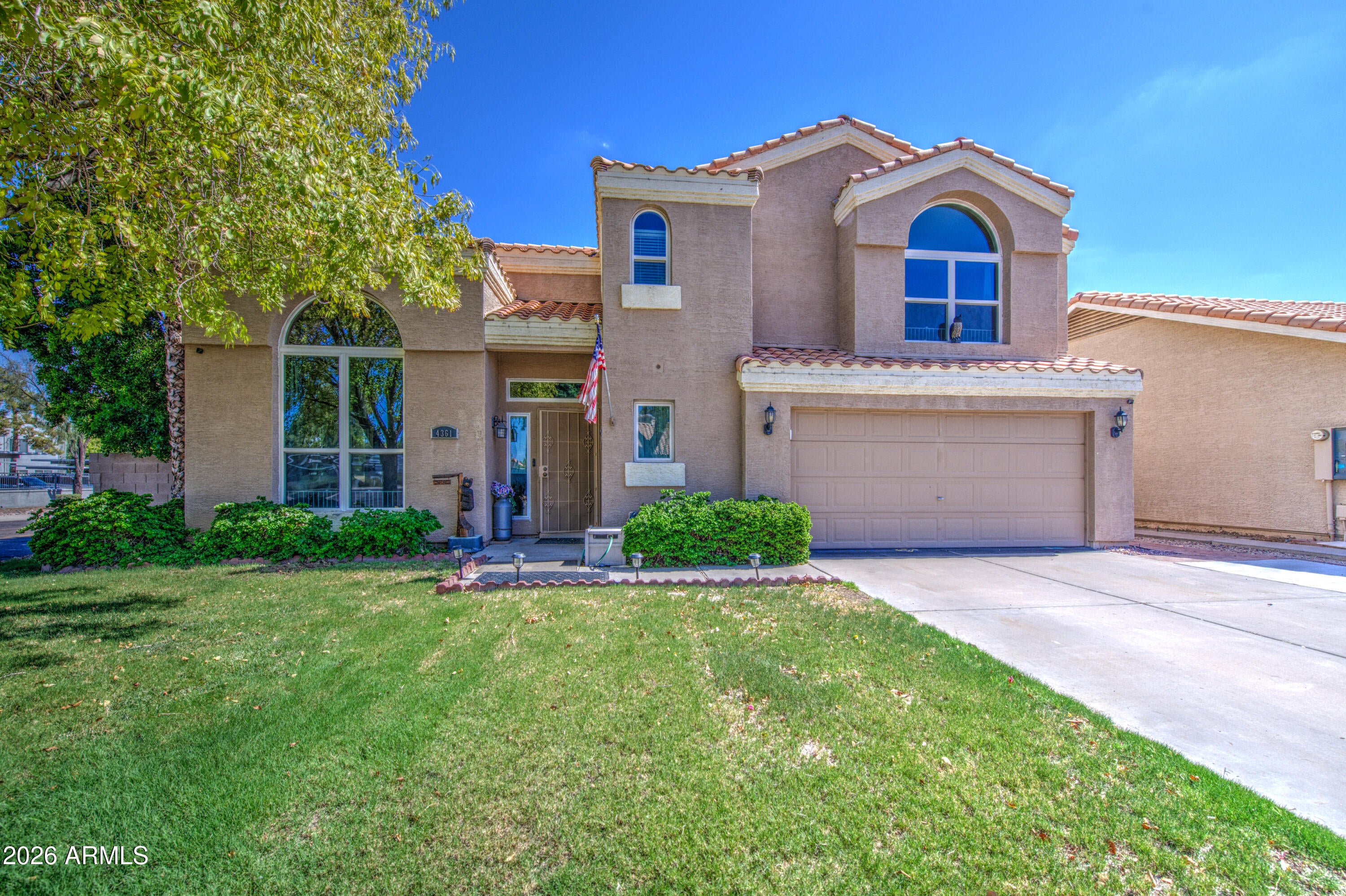 4361 E AMBER RIDGE Way
