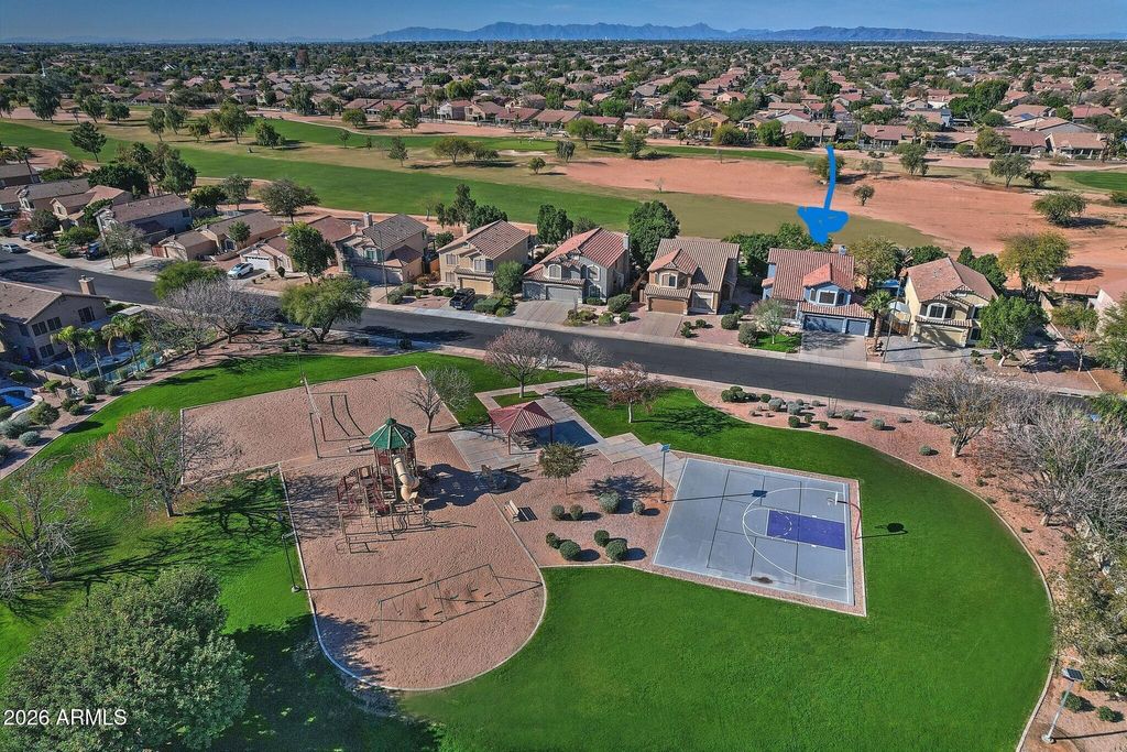 Photo of 1338 S Palomino Creek Drive, Gilbert, AZ 85296 (MLS # 6968790)