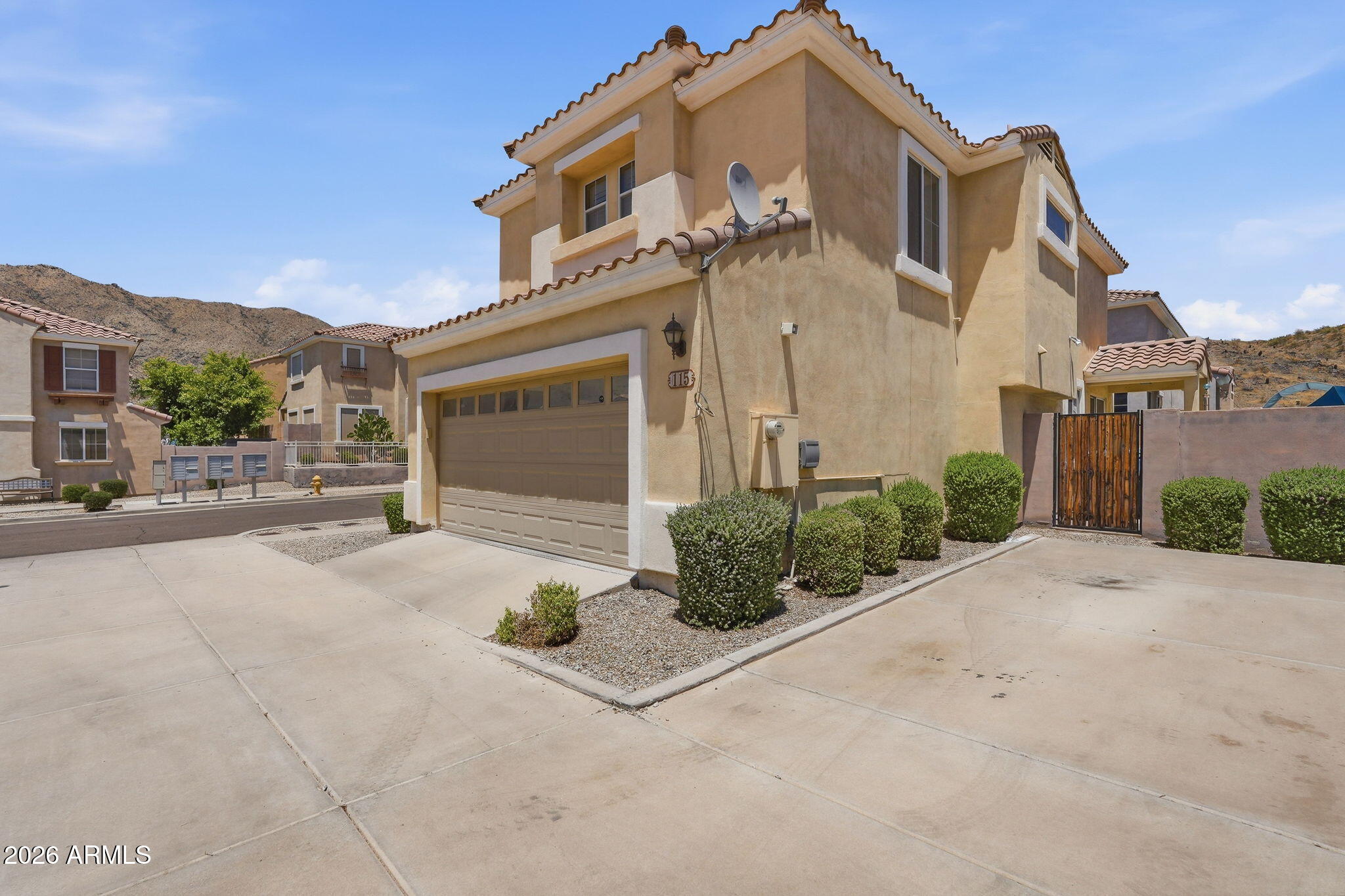 115 W MOUNTAIN SAGE Drive