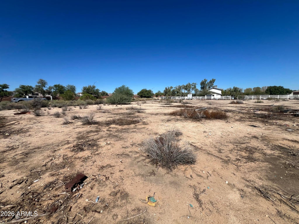 Photo of 102 N Citrus Road #-, Waddell, AZ 85355 (MLS # 7088888)