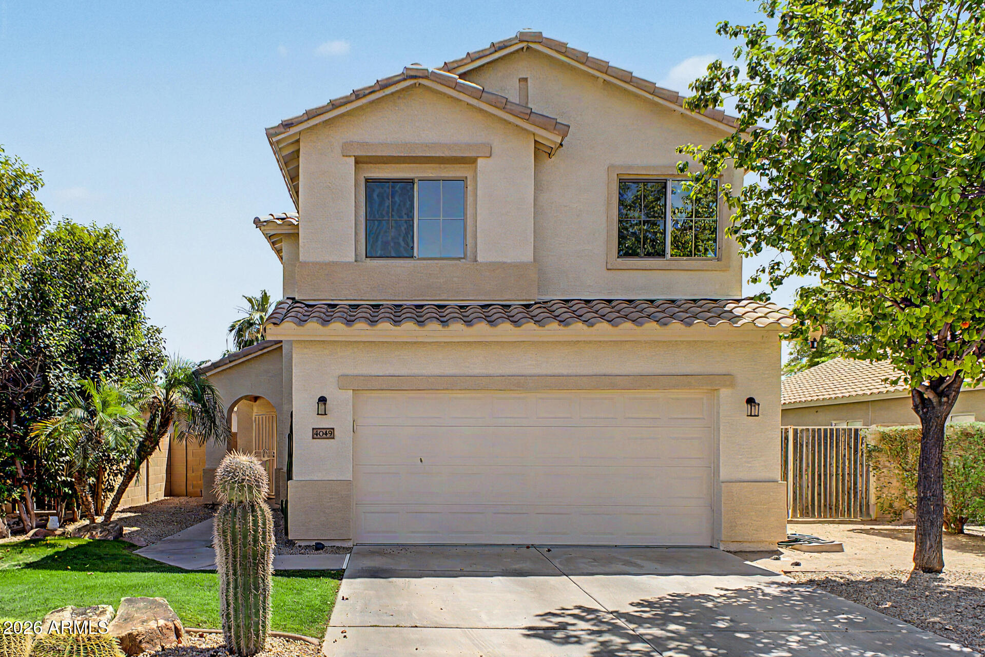 4049 W HACKAMORE Drive