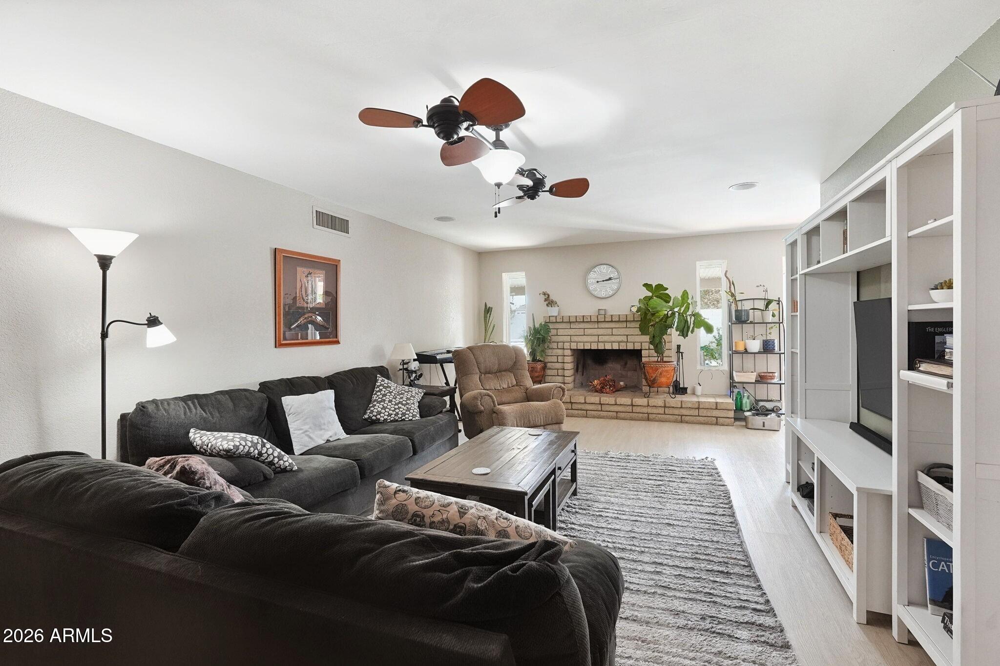 301 E HELENA Drive