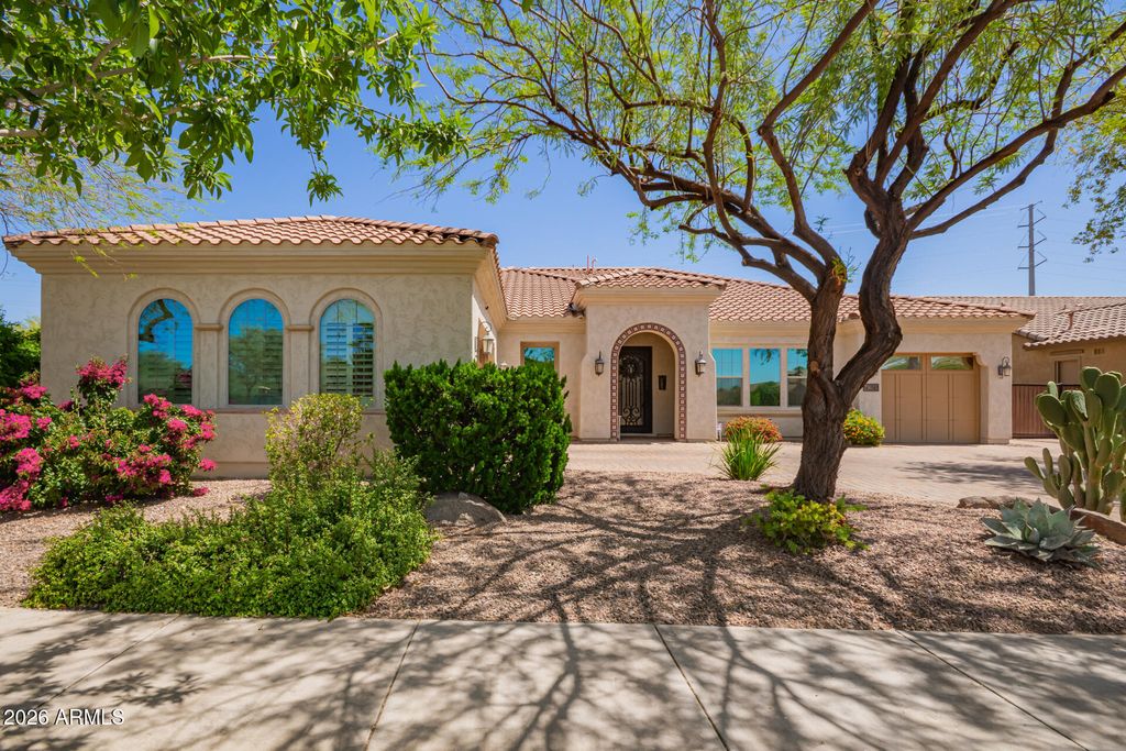 Photo of 21623 S 223rd Place, Queen Creek, AZ 85142 (MLS # 6973441)