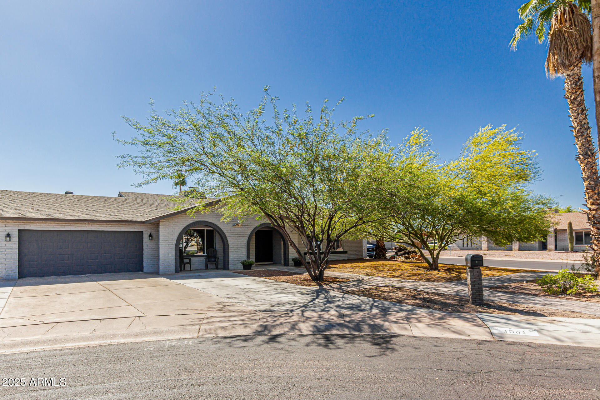 3061 W BETTY ELYSE Lane