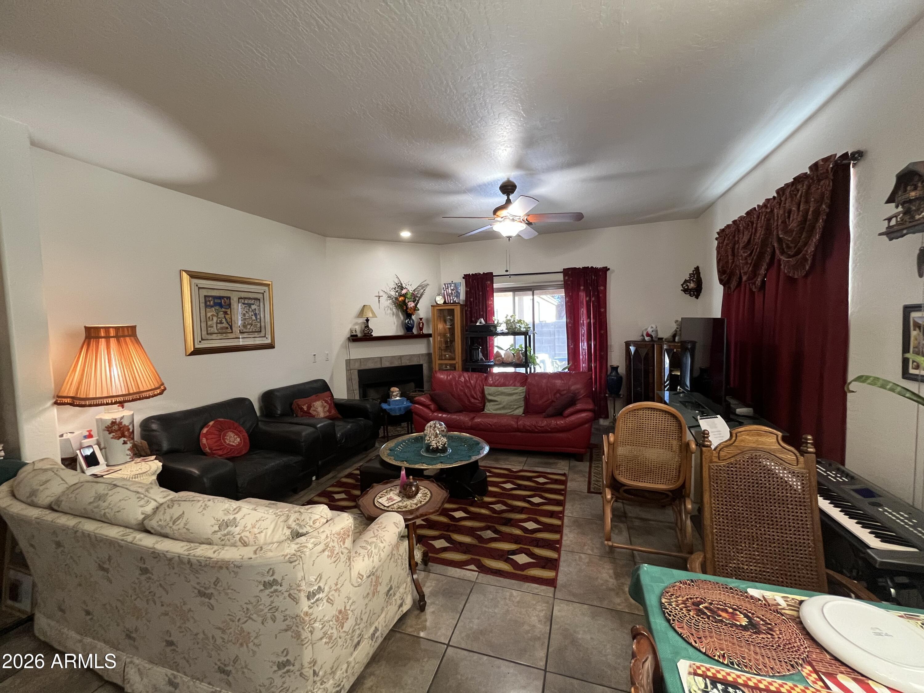 COTTONWOOD SQUARE/COTTONWOOD COMMONS - Residential
