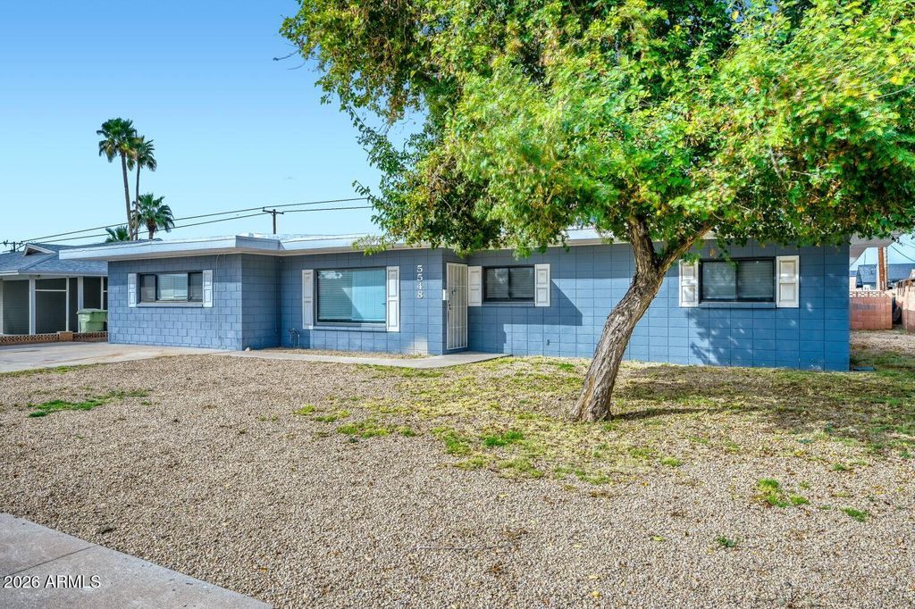 Photo of 5548 W Belmont Avenue, Glendale, AZ 85301 (MLS # 6987407)