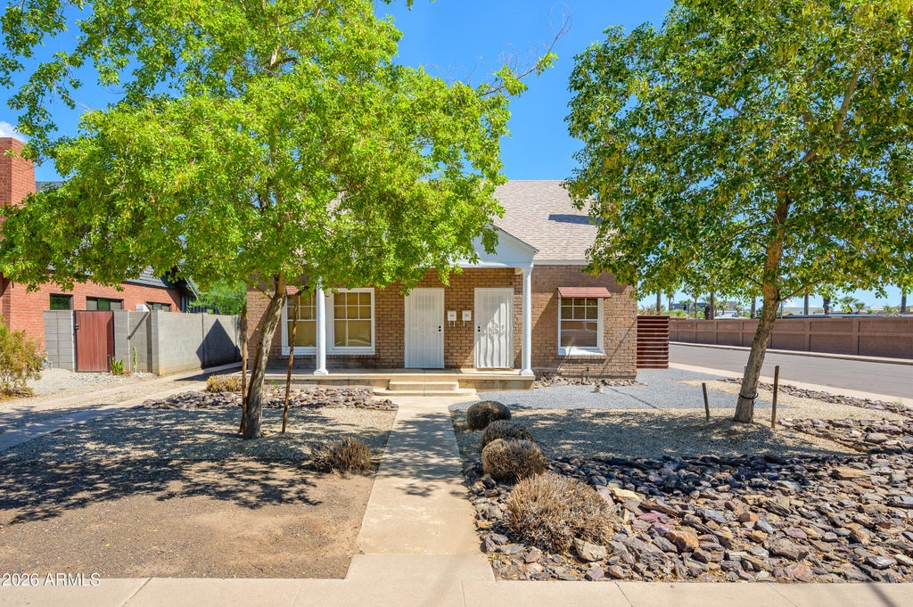 Photo of 1801 N 10th Street, Phoenix, AZ 85006 (MLS # 7091525)