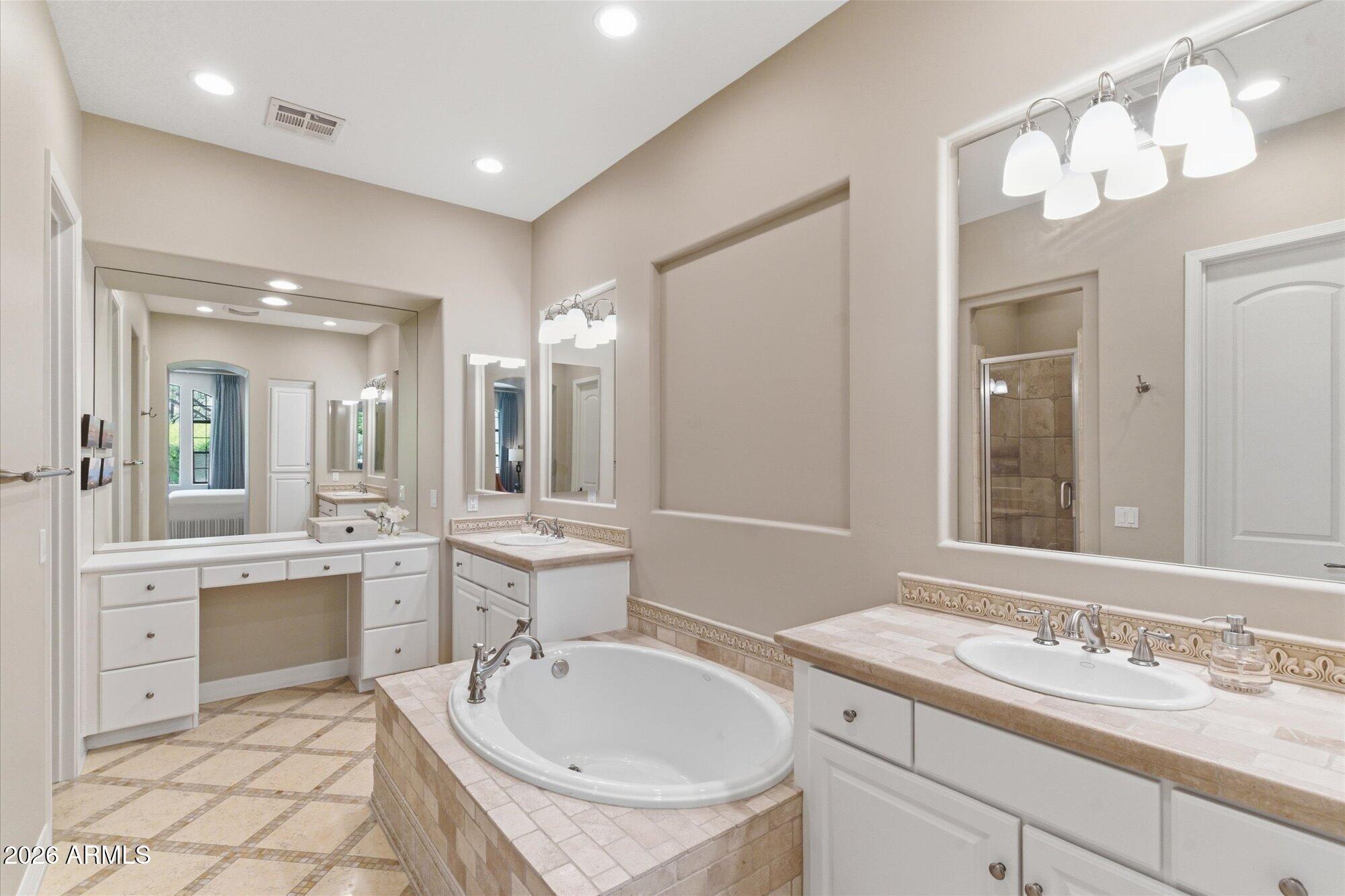 Scottsdale, Arizona, 85255, United States, 3 Bedrooms Bedrooms, ,3 BathroomsBathrooms,Residential,Active,2045376