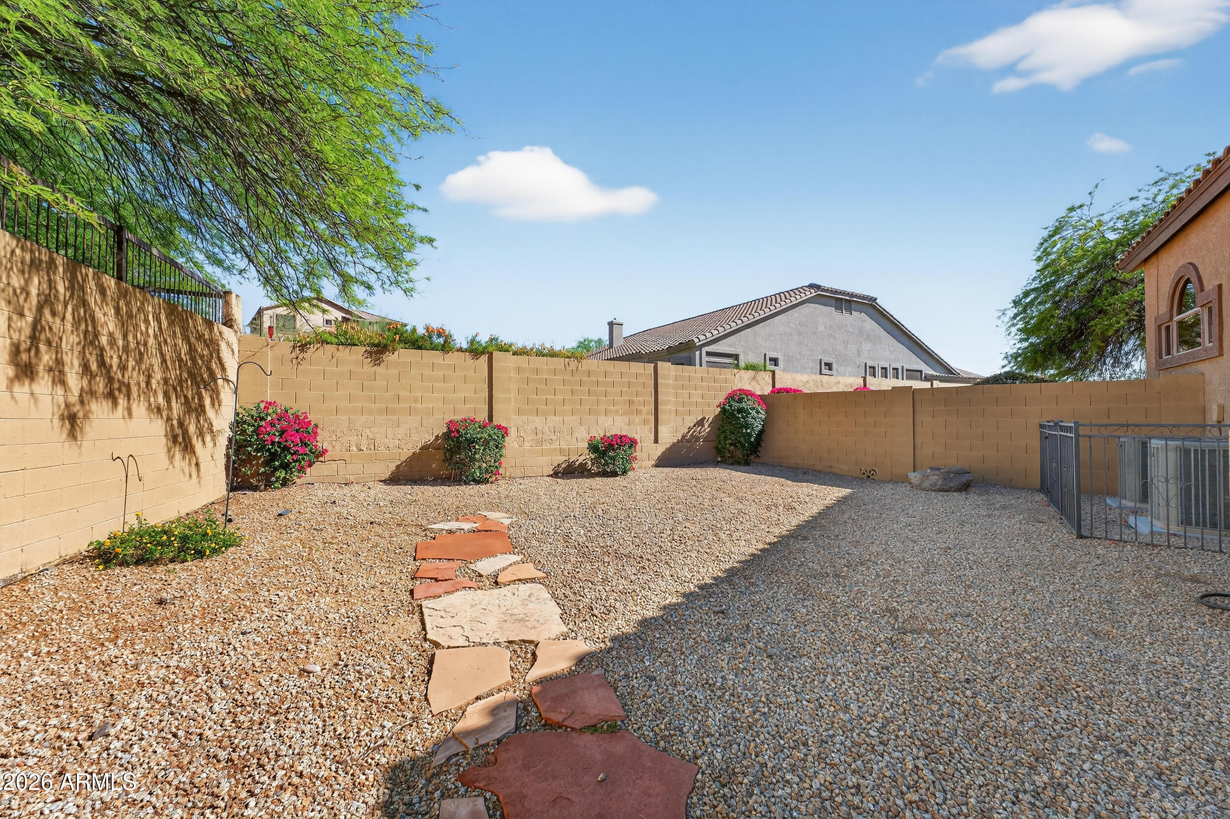 PINNACLE POINT AT LAS SENDAS - Residential