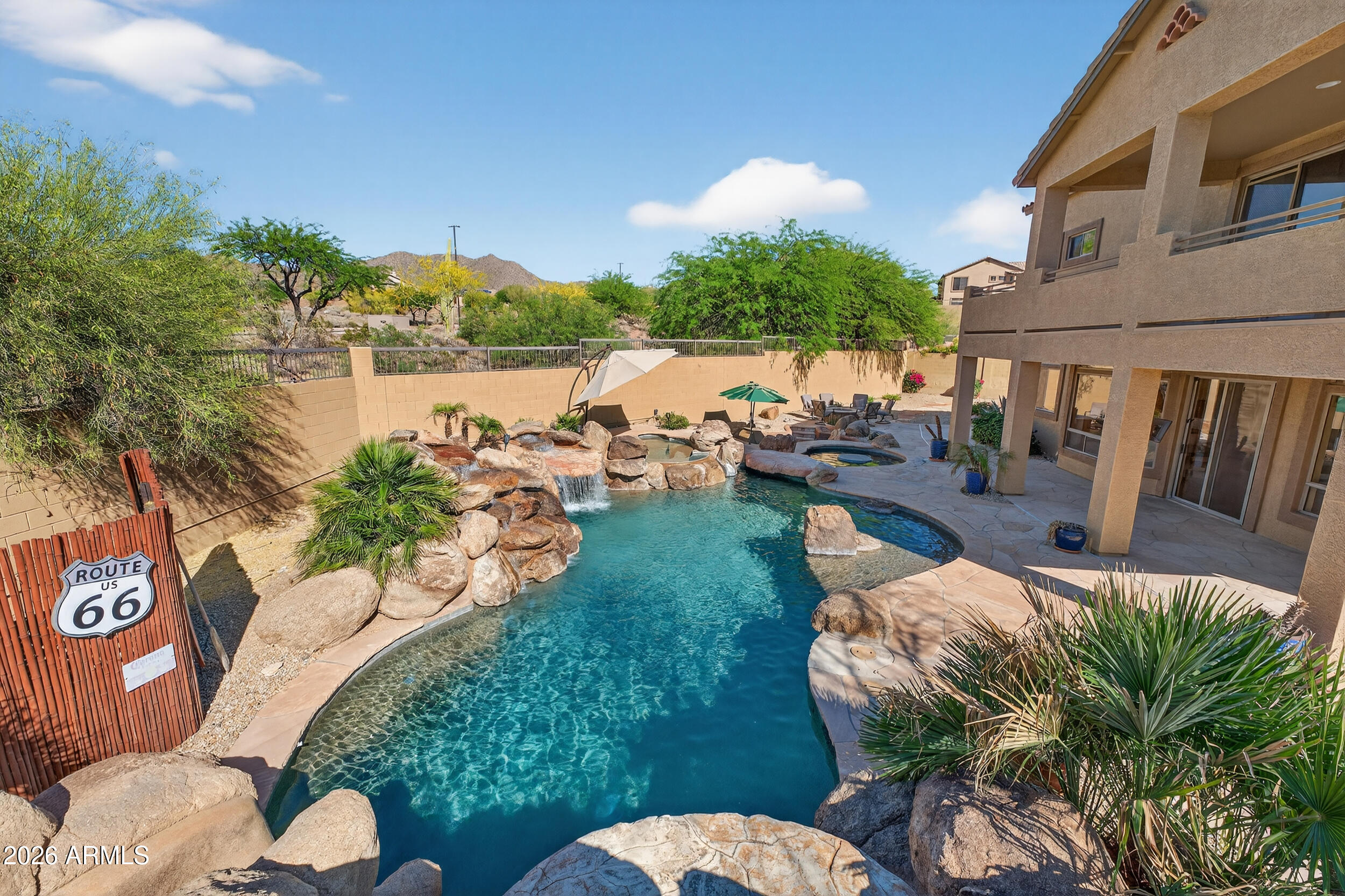 PINNACLE POINT AT LAS SENDAS - Residential