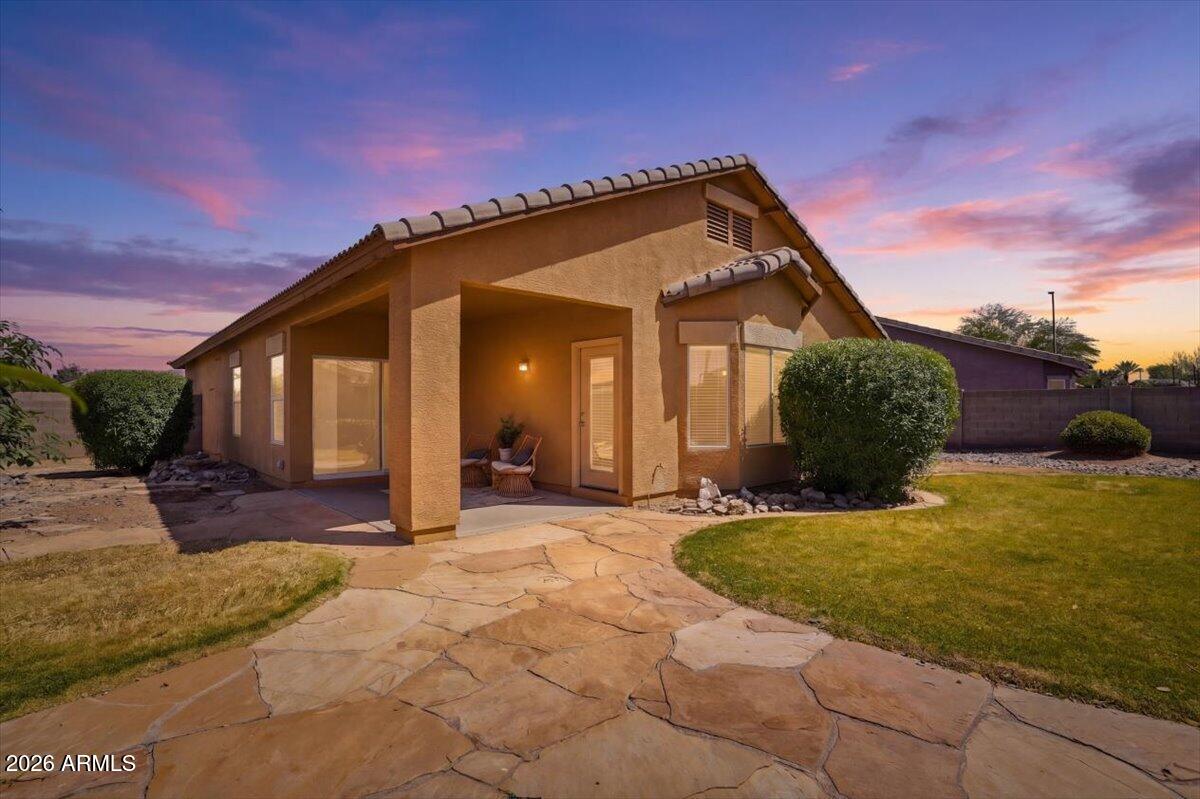 3771 E THUNDERHEART Trail