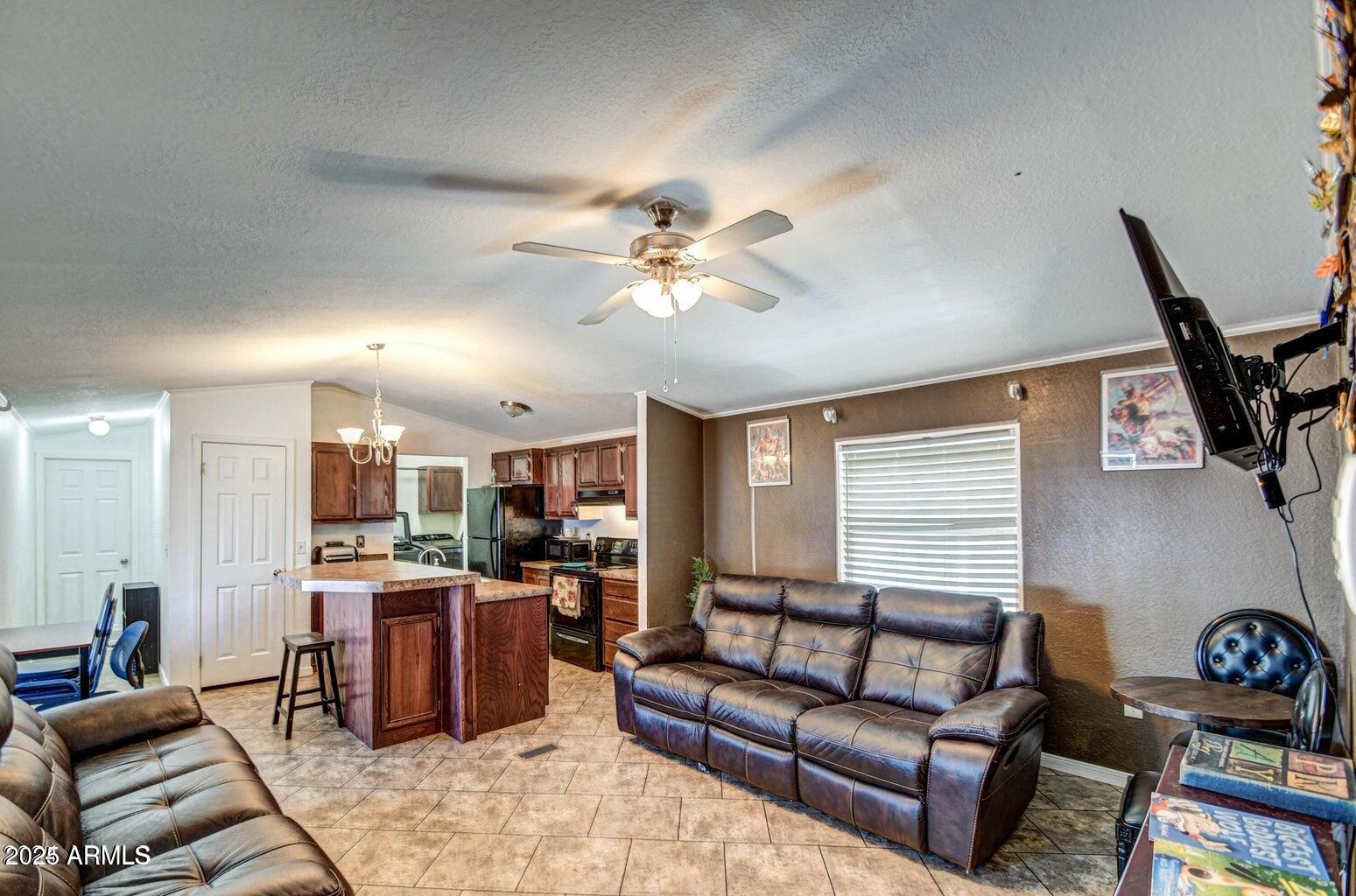 1305 W Summerside Road