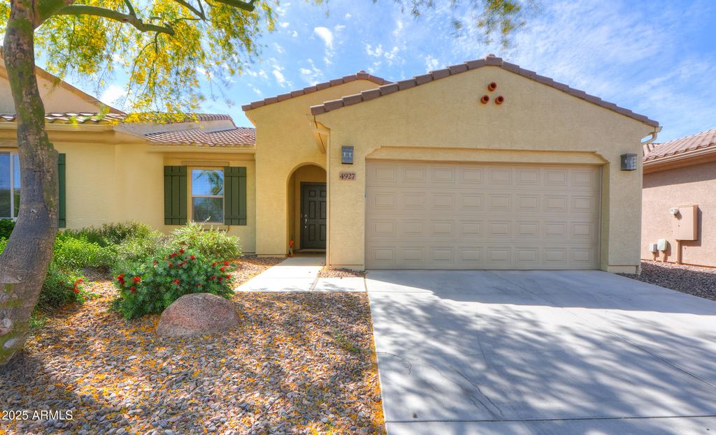 Photo of 4927 W Gulch Drive, Eloy, AZ 85131 (MLS # 6853695)