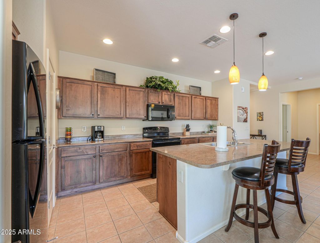 Photo of 4927 W Gulch Drive, Eloy, AZ 85131 (MLS # 6853695)