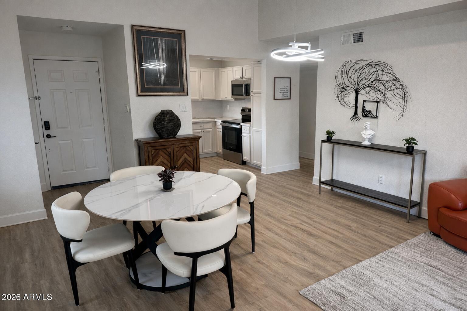 5122 E SHEA Boulevard 2050