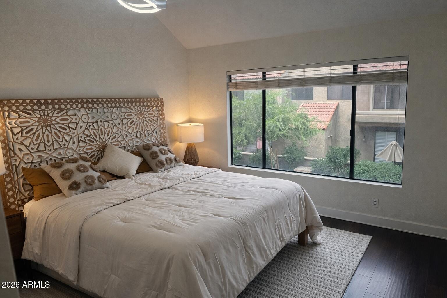 5122 E SHEA Boulevard 2050