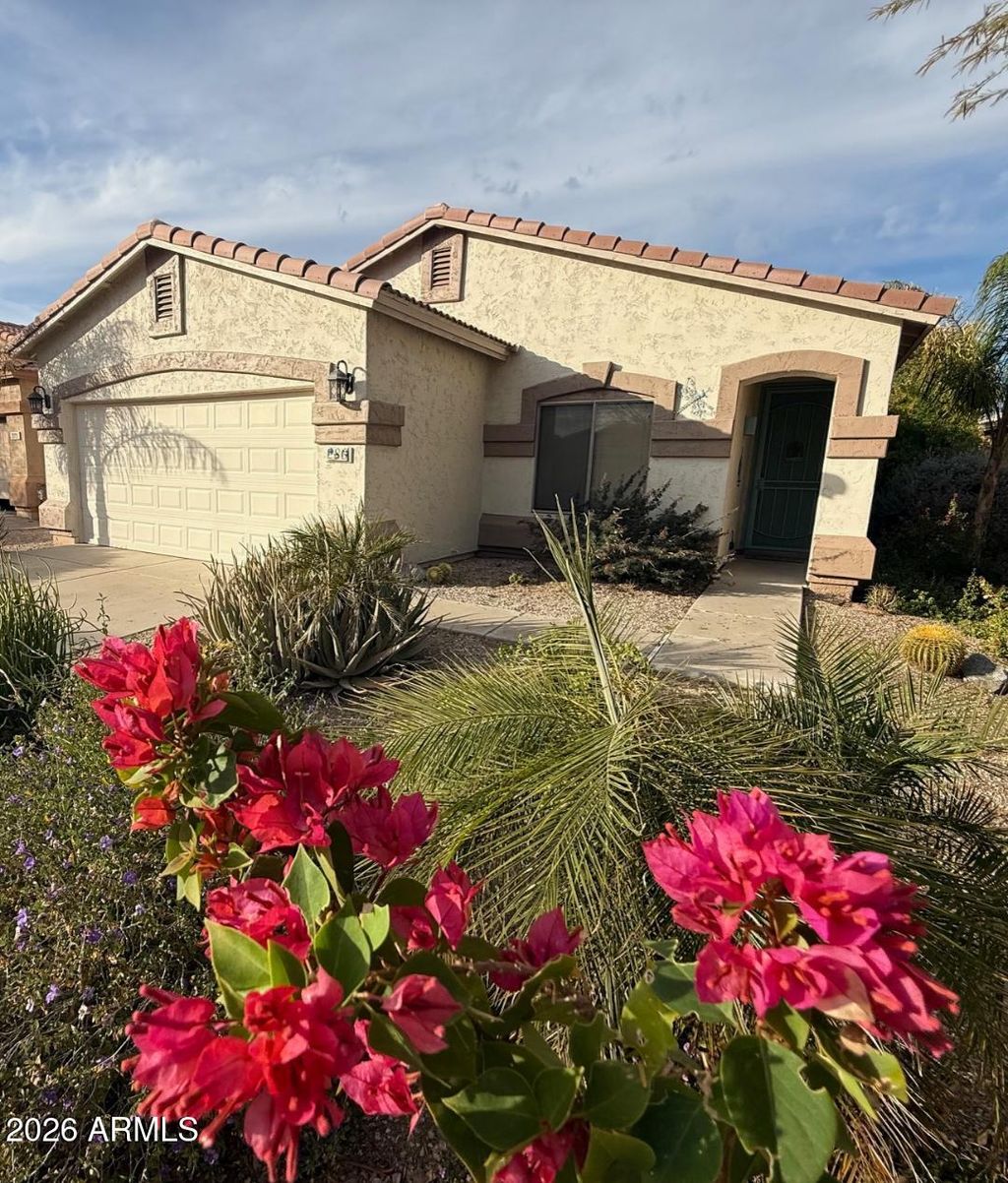 Photo of 286 E Cheyenne Road, San Tan Valley, AZ 85143 (MLS # 6979657)