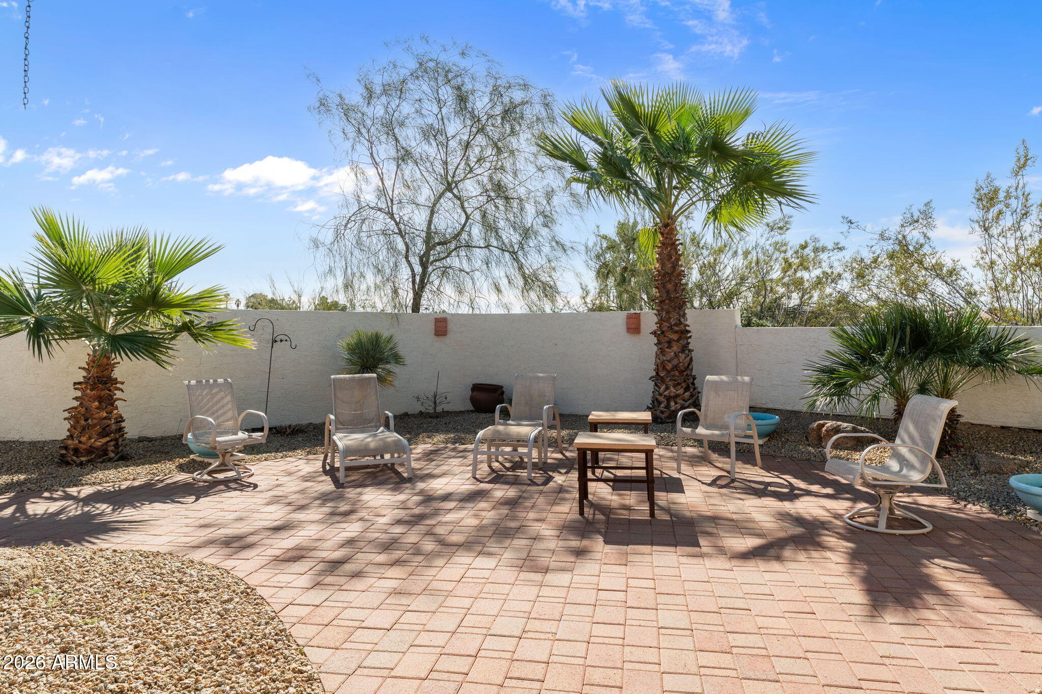 2005 W BROKEN ARROW Drive