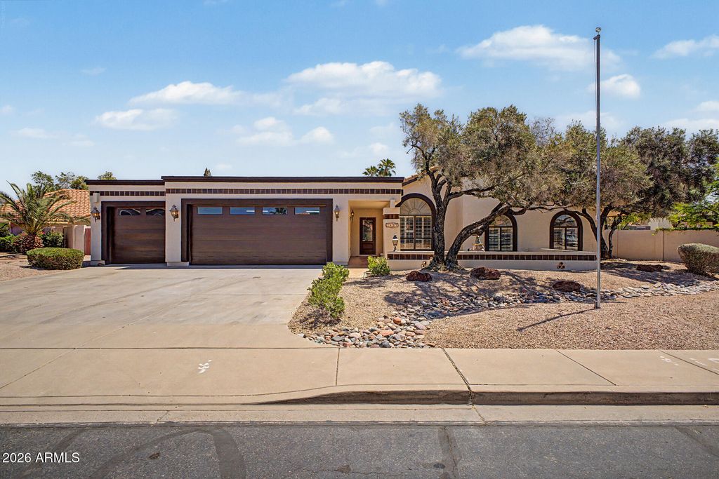 Photo of 1437 N Silverton Street, Mesa, AZ 85203 (MLS # 7023132)