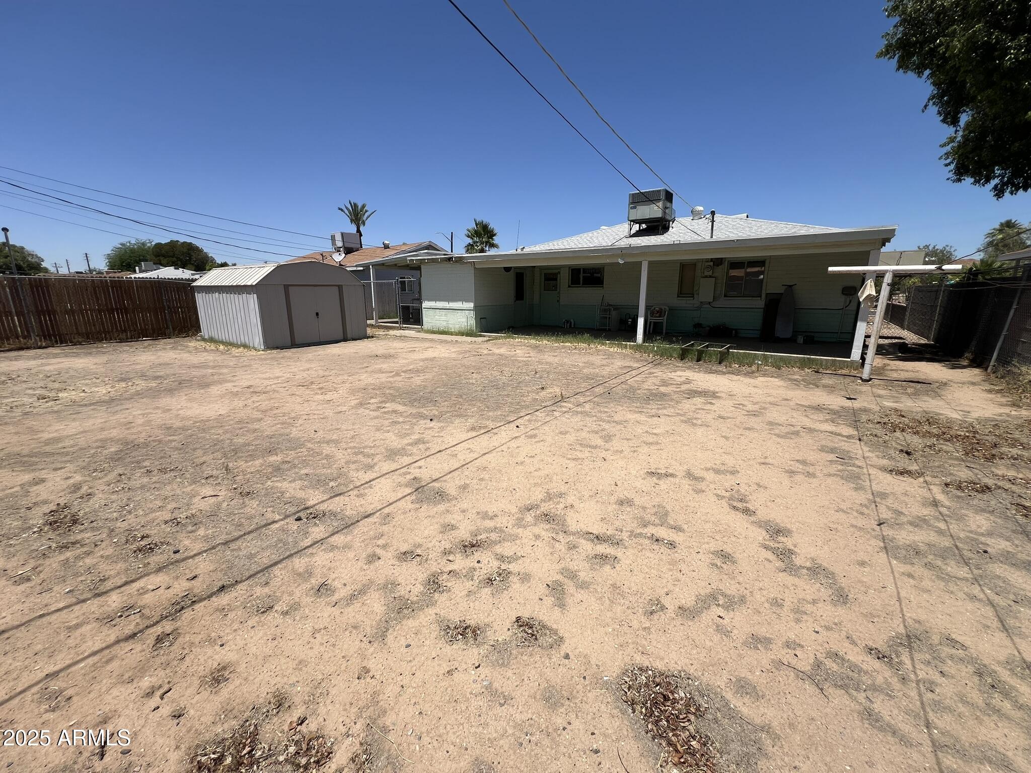 2937 W MARSHALL Avenue