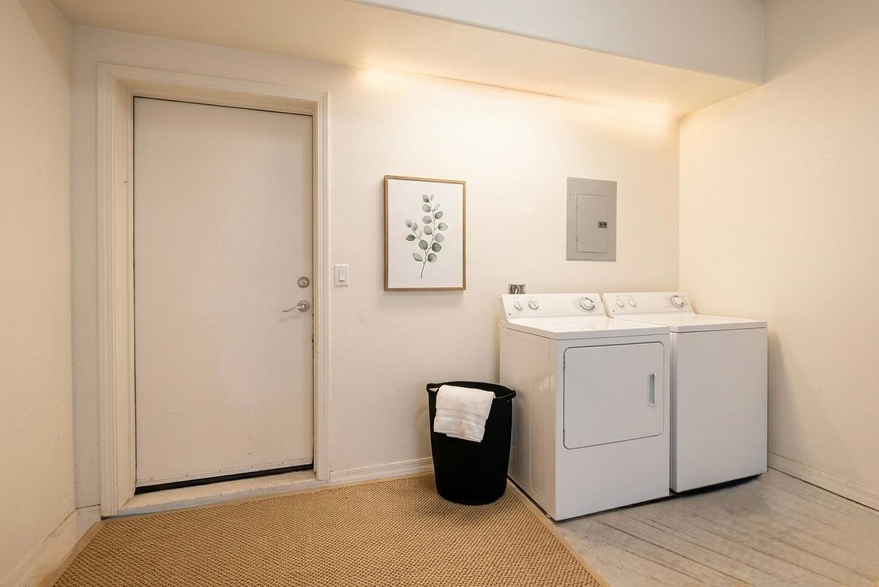 2801 N Litchfield Road 54