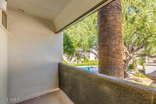 302 E MONTE VISTA Road D4