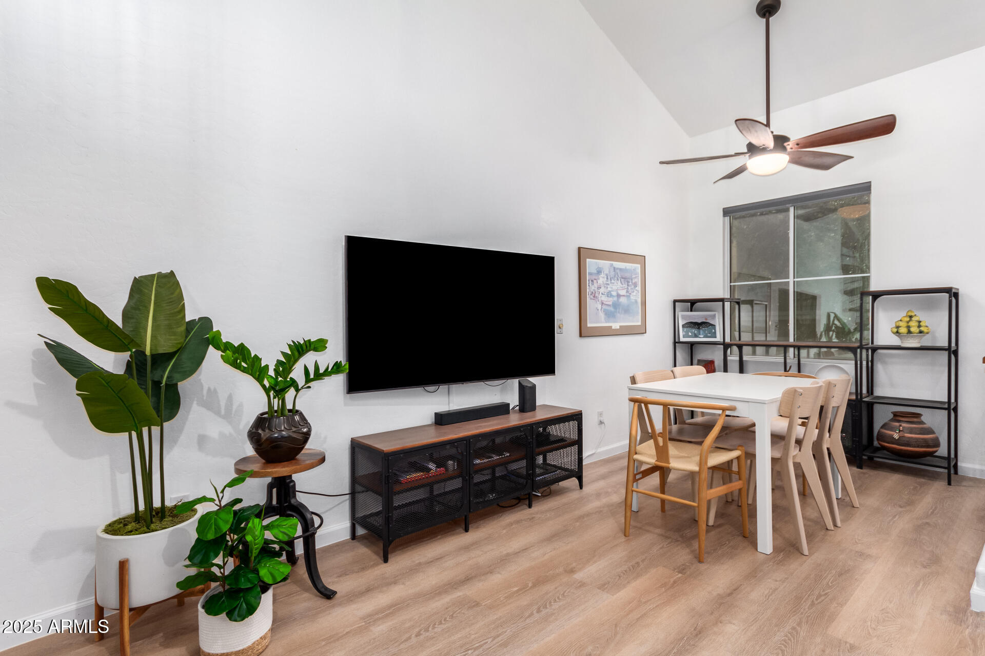 428 N MAHOGANY Court